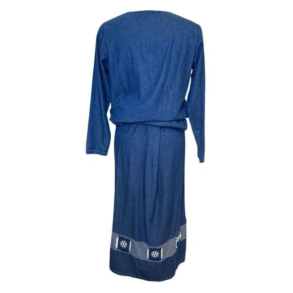 Quacker Factory Denim/Chambray 2-Pc Skirt & Top Holiday Snowman Set Sz. S - Picture 2 of 14